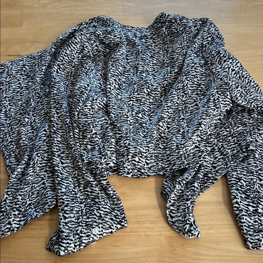 Harlow & Graham Zebra Print Blazer - Picture 6 of 6